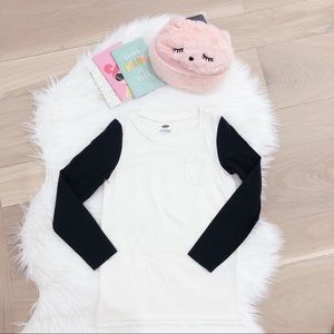 Old Navi girls long sleeve girls t shirt size 6/7